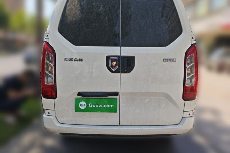 Used Jinbei Hiace King  Rear