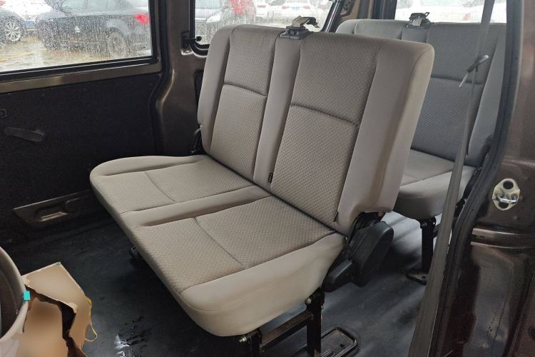 Used Jinbei Hiace X30 2021 1.5L Standard Model Central Air Conditioning EPS Version Bus China VI Emission Standard SWC15M Left Rear Seat