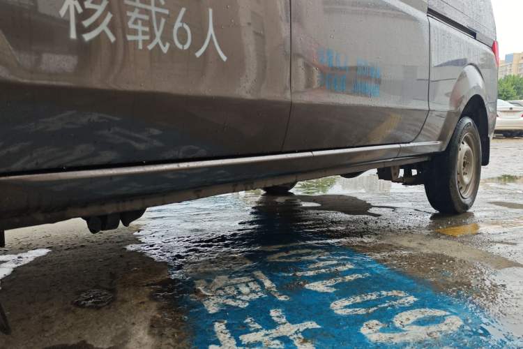 Used Jinbei Hiace X30 2021 1.5L Standard Model Central Air Conditioning EPS Version Bus China VI Emission Standard SWC15M Left Side Sill