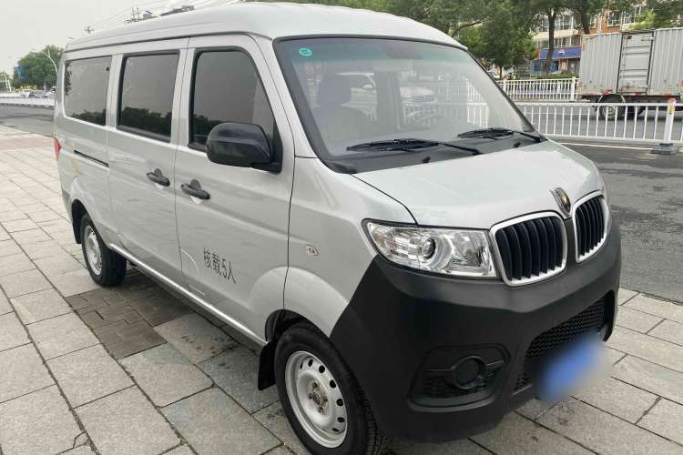 Used Jinbei Hiace X30 2023 1.5L Super-Comfortable Passenger Van 5/6/7-Seater Non-Air-Conditioned Version Model SWC15M Exterior 2