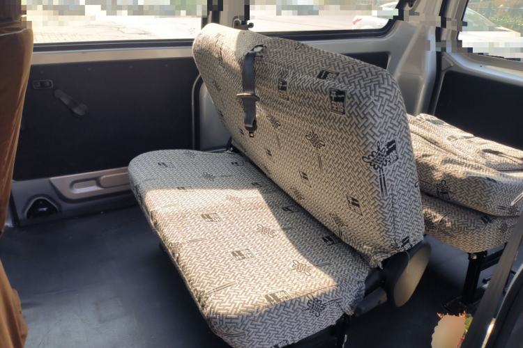 Used Jinbei Hiace X30 2024 1.5L Champion Edition Passenger Vehicle 5/6/7 Seats Left Rear Seat