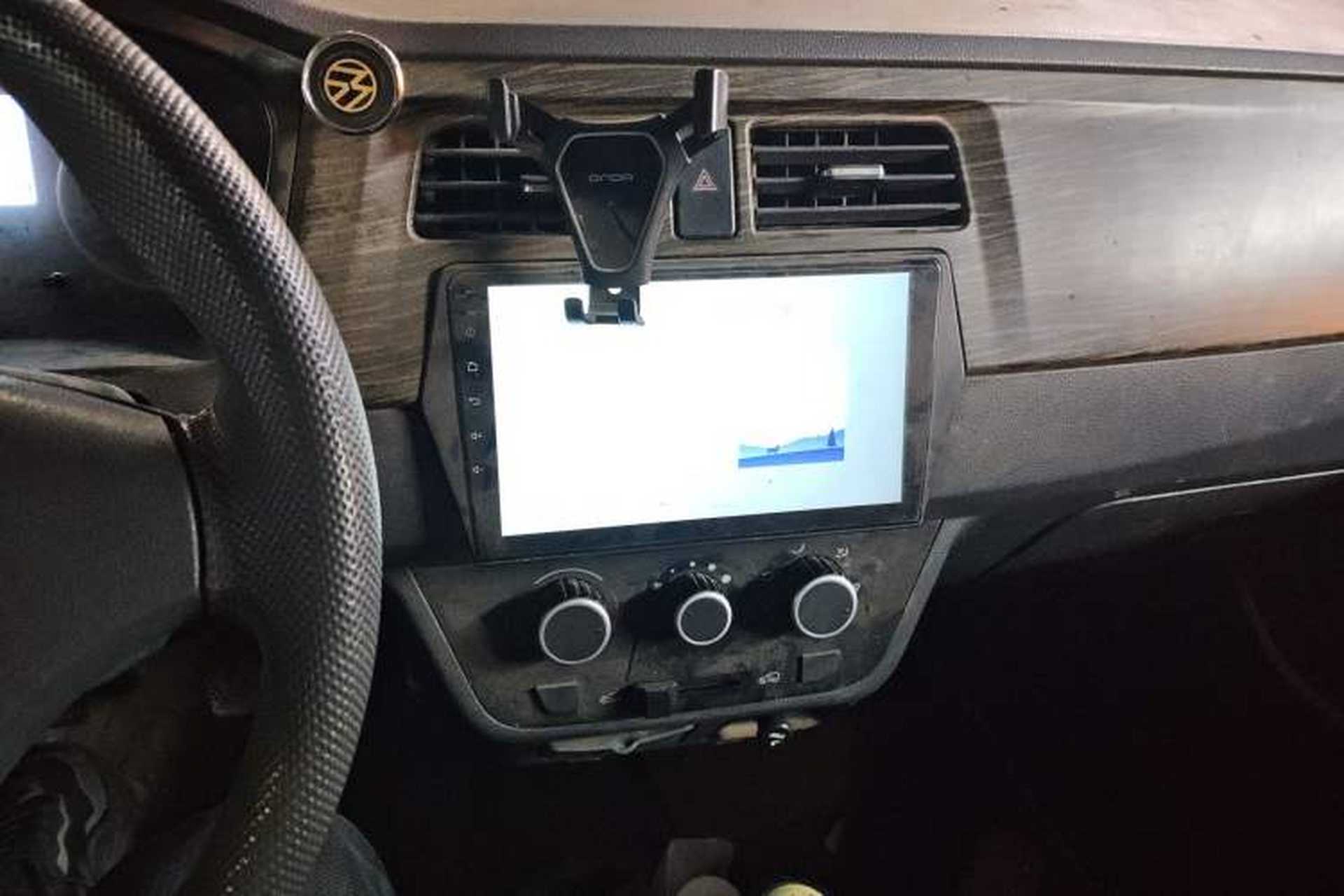 Used Jinbei Hiace X30 2013 1.3L Standard Version Audio And AC Panel