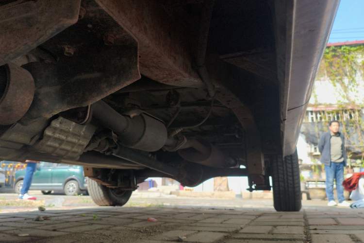 Used Jinbei Hiace X30 2013 1.3L Comfort Model Chassis Front Left