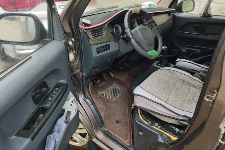 Used Jinbei Hiace X30 2013 1.3L Standard Version Driver Seat