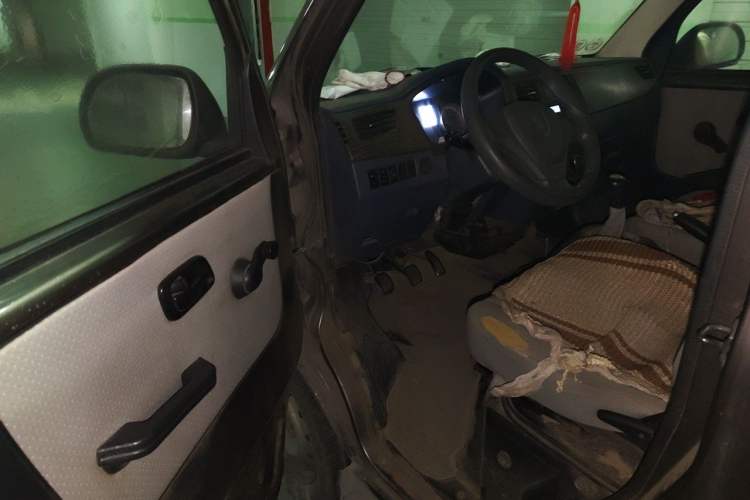 Used Jinbei Hiace X30 2013 1.3L Standard Version Driver Seat