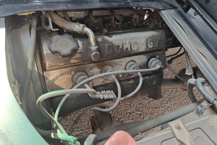 Used Jinbei Hiace X30 2013 1.3L Standard Version Engine Bay