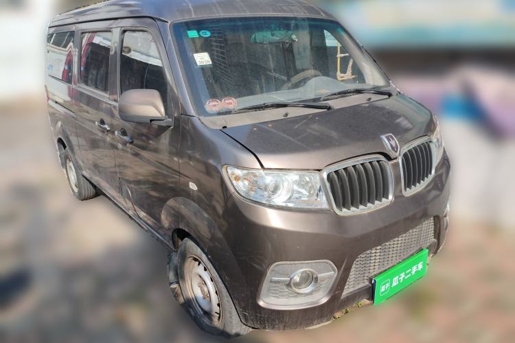 Used Jinbei Hiace X30 2013 1.3L Comfort Model Front Right 45 Deg