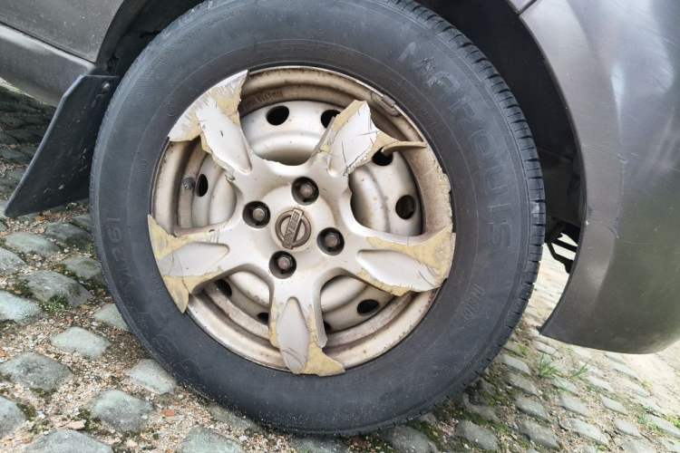 Used Jinbei Hiace X30 2013 1.3L Comfort Model Right Front Wheel Hub