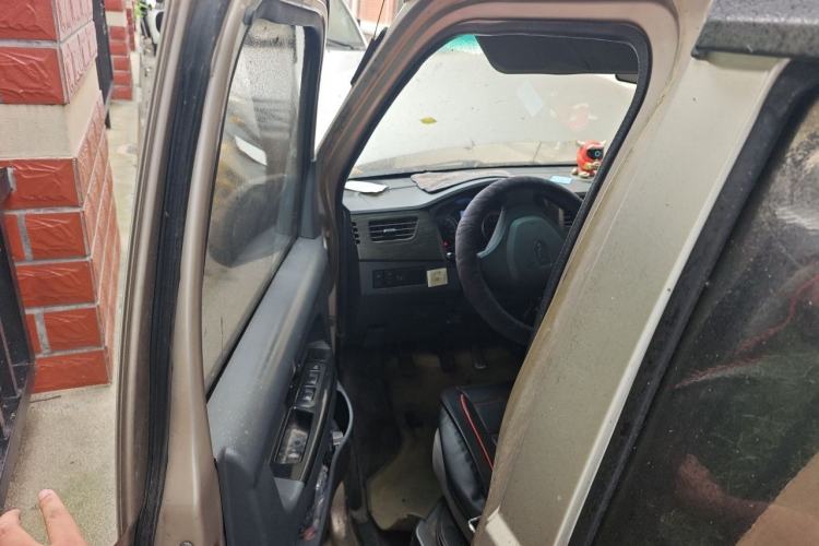 Used Jinbei Hiace X30 2013 1.3L Standard Version Driver Seat