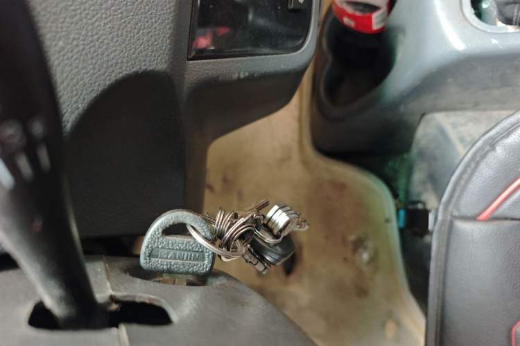 Used Jinbei Hiace X30 2013 1.3L Standard Version Vehicle Key