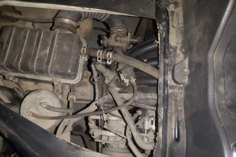 Used Jinbei Hiace X30 2013 1.3L Standard Version Engine Bay Right