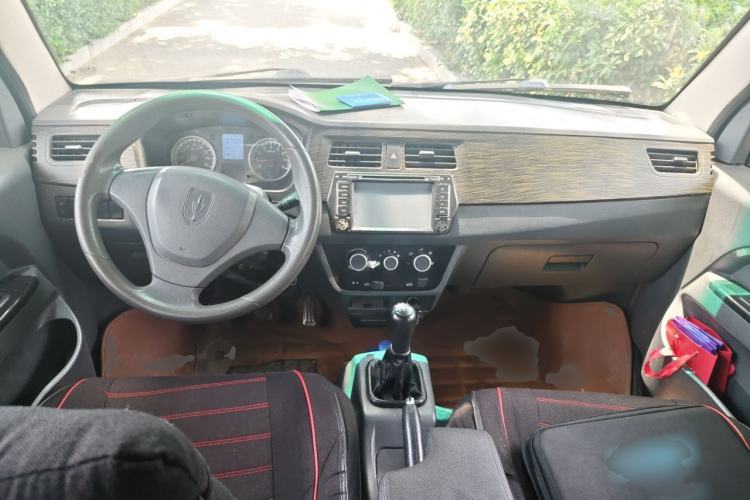Used Jinbei Hiace X30 2013 1.3L Standard Version Center Console