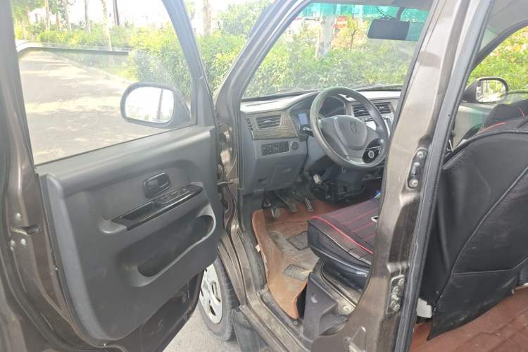 Used Jinbei Hiace X30 2013 1.3L Standard Version Driver Seat