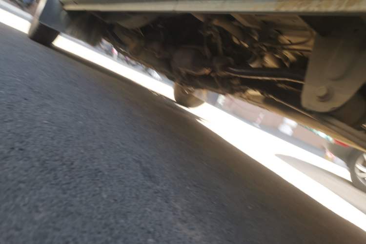 Used Jinbei Hiace X30 2013 1.3L Standard Version Chassis Rear Left