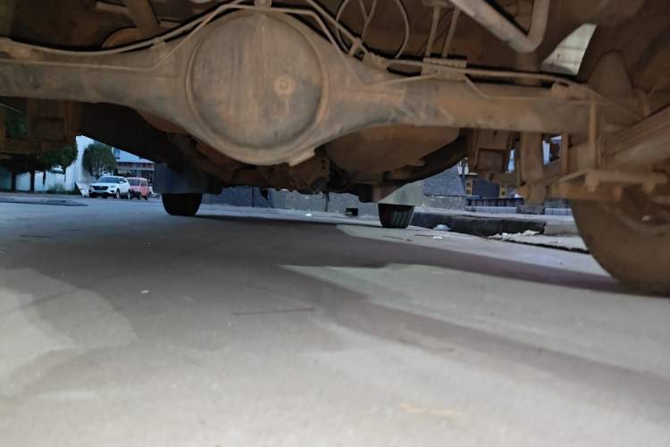 Used Jinbei Hiace X30 2013 1.3L Standard Version Chassis Rear