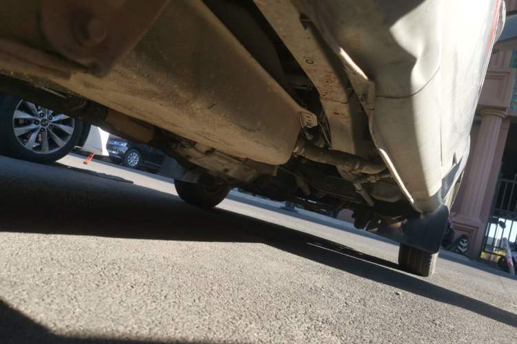 Used Jinbei Hiace X30 2013 1.3L Standard Version Chassis Rear Right
