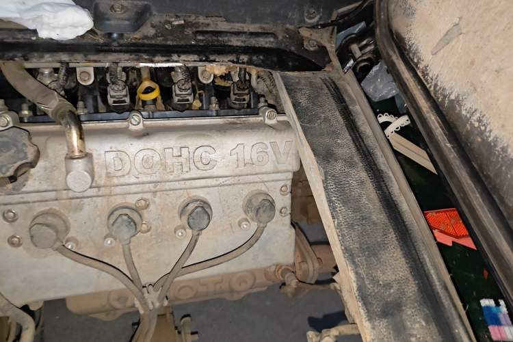 Used Jinbei Hiace X30 2013 1.3L Standard Version Engine Bay Left