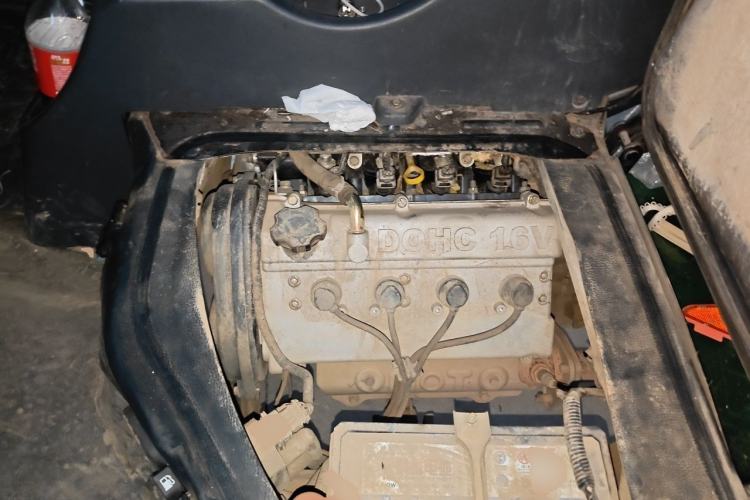 Used Jinbei Hiace X30 2013 1.3L Standard Version Engine Bay