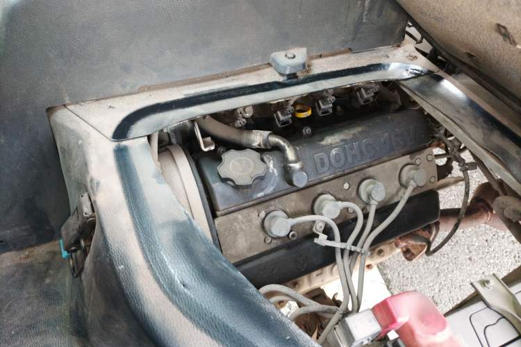 Used Jinbei Hiace X30 2013 1.3L Standard Version Engine Bay Right