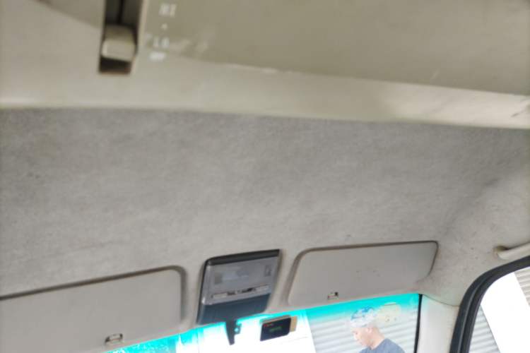 Used Jinbei Hiace X30 2013 1.3L Standard Version Headliner