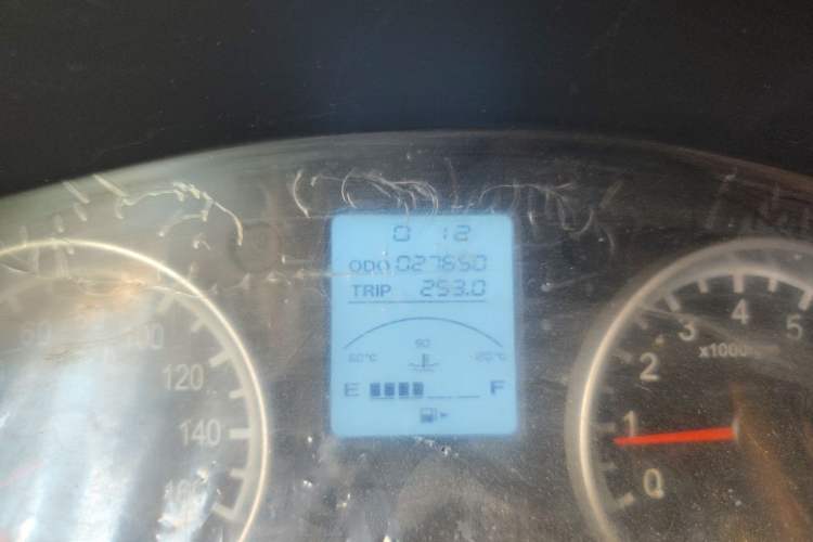 Used Jinbei Hiace X30 2013 1.3L Standard Version Odometer Close Up