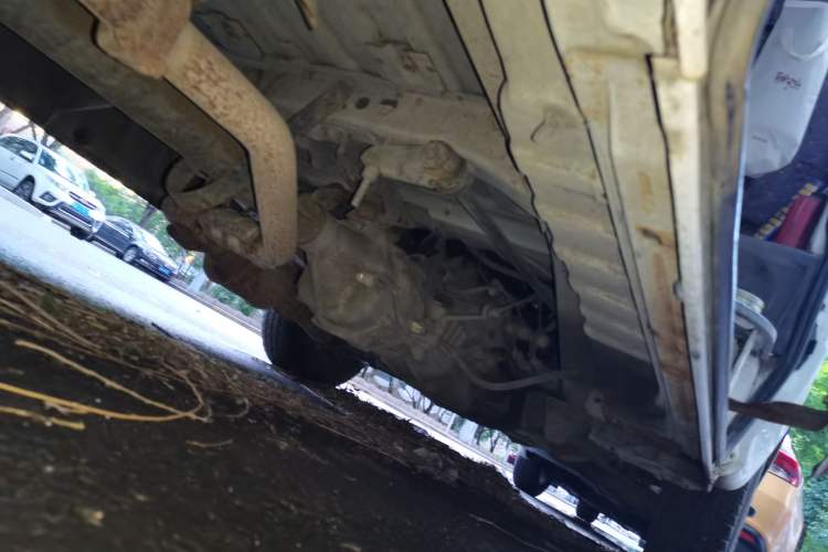 Used Jinbei Hiace X30 2013 1.3L Comfort Model Chassis Rear Left