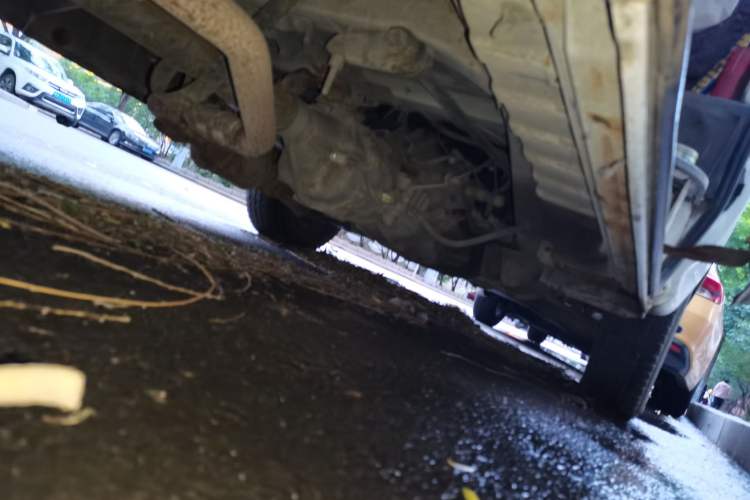 Used Jinbei Hiace X30 2013 1.3L Comfort Model Chassis Rear Right