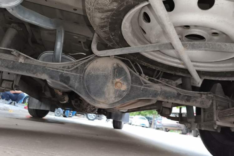 Used Jinbei Hiace X30 2013 1.3L Comfort Model Chassis Rear
