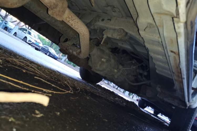 Used Jinbei Hiace X30 2013 1.3L Comfort Model Chassis Rear