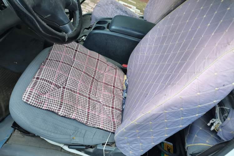 Used Jinbei Hiace X30 2013 1.3L Comfort Model Left Front Seat