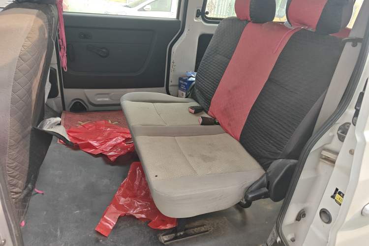 Used Jinbei Hiace X30 2013 1.3L Comfort Model Left Rear Seat