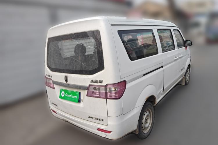Used Jinbei Hiace X30 2013 1.3L Comfort Model Rear Right 45 Deg