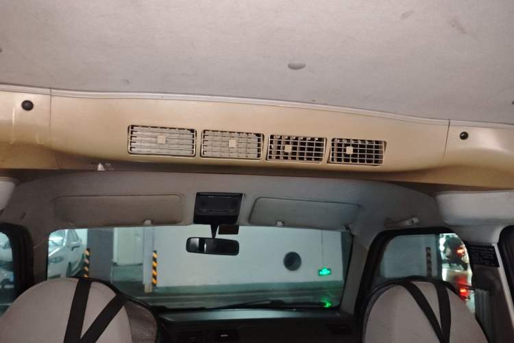 Used Jinbei Hiace X30 2013 1.3L Standard Version Headliner