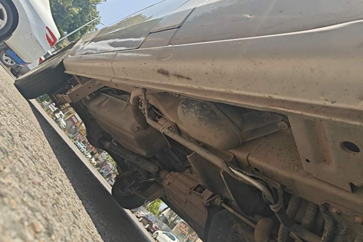 Used Jinbei Hiace X30 2013 1.3L Standard Version Right Side Sill
