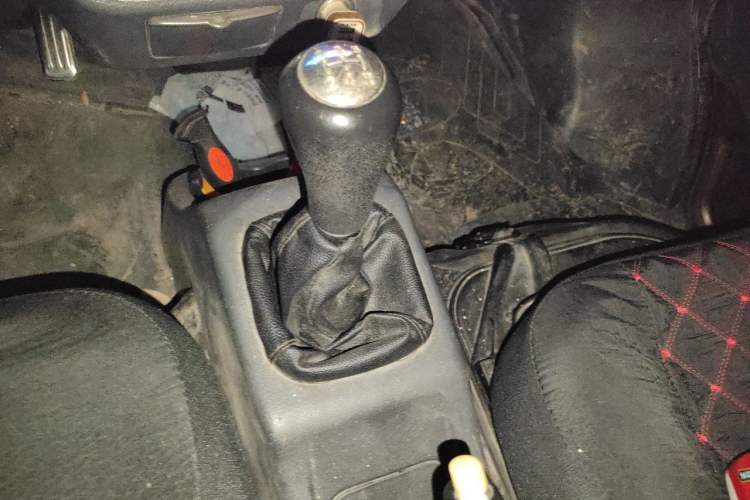 Used Jinbei Hiace X30 2015 1.3L Flagship Model Gear Lever