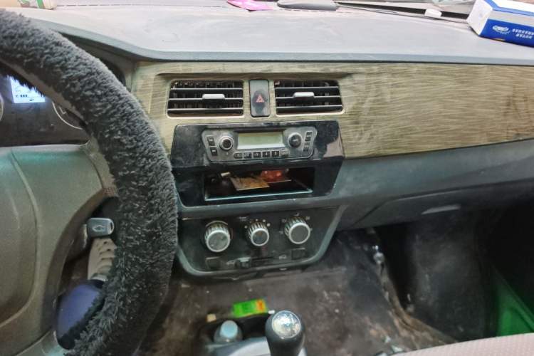 Used Jinbei Hiace X30  Audio And AC Panel