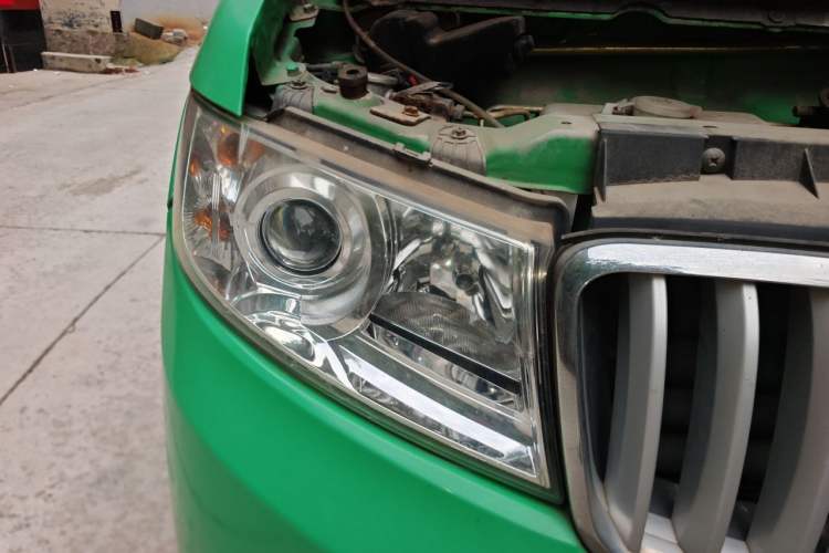 Used Jinbei Hiace X30  Right Front Headlight