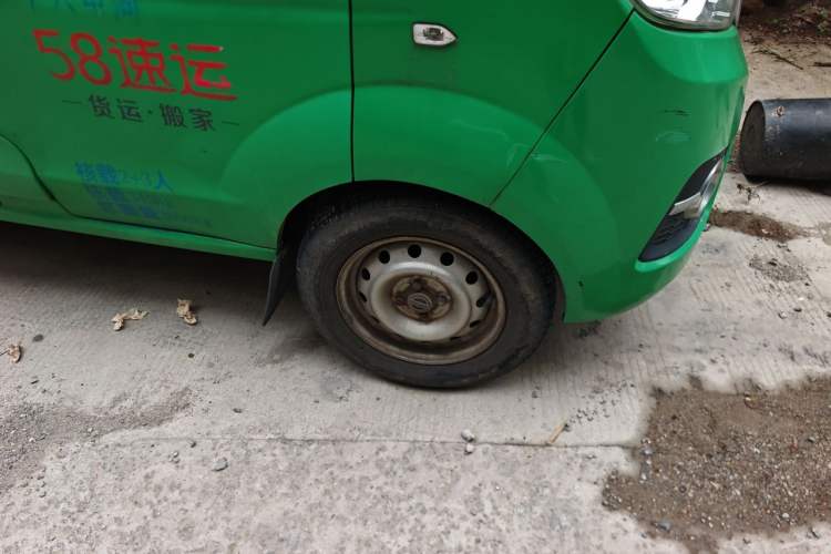 Used Jinbei Hiace X30  Right Front Wheel Hub