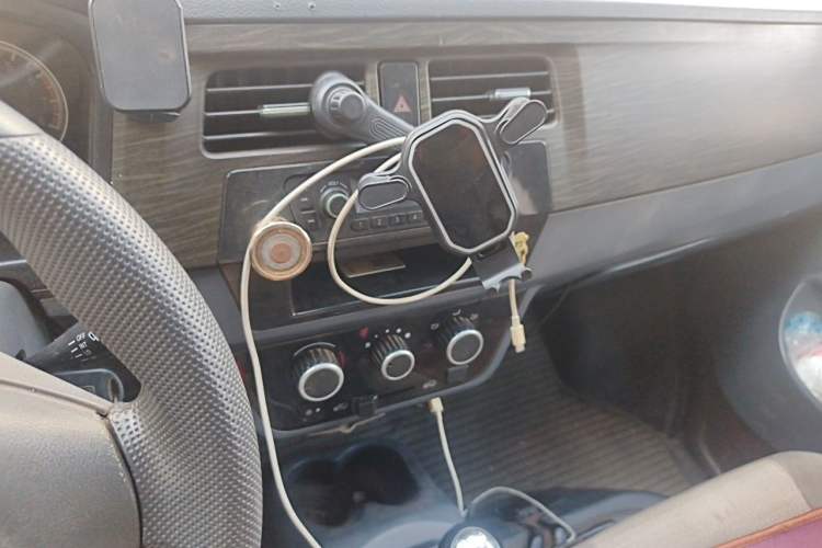 Used Jinbei Hiace X30 2016 1.3L Van Comfort Edition DLCG12 Audio And AC Panel