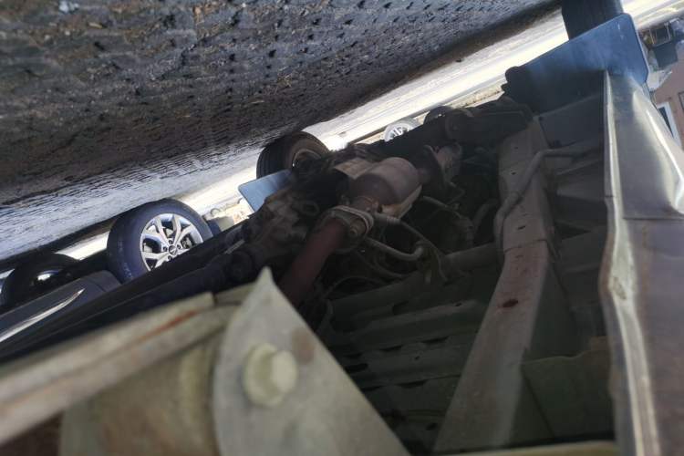 Used Jinbei Hiace X30 2016 1.3L Van Standard Edition DLCG12 Chassis Rear Left