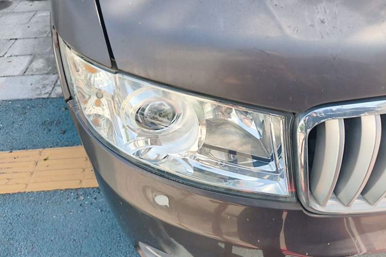 Used Jinbei Hiace X30 2016 1.3L Van Comfort Edition DLCG12 Right Front Headlight
