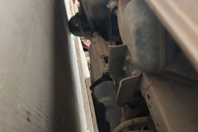 Used Jinbei Hiace X30 2016 1.3L Van Comfort Edition DLCG12 Chassis Front Right