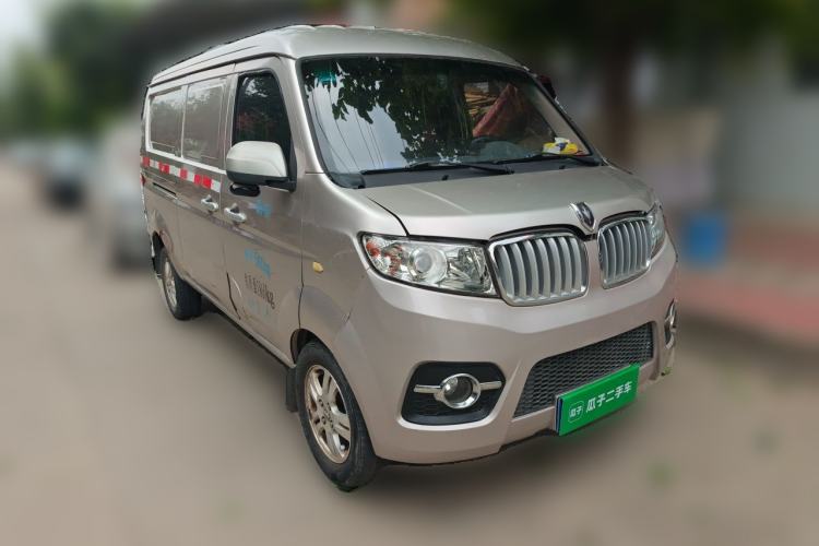 Used Jinbei Hiace X30 2016 1.3L Van Comfort Edition DLCG12 Front Right 45 Deg