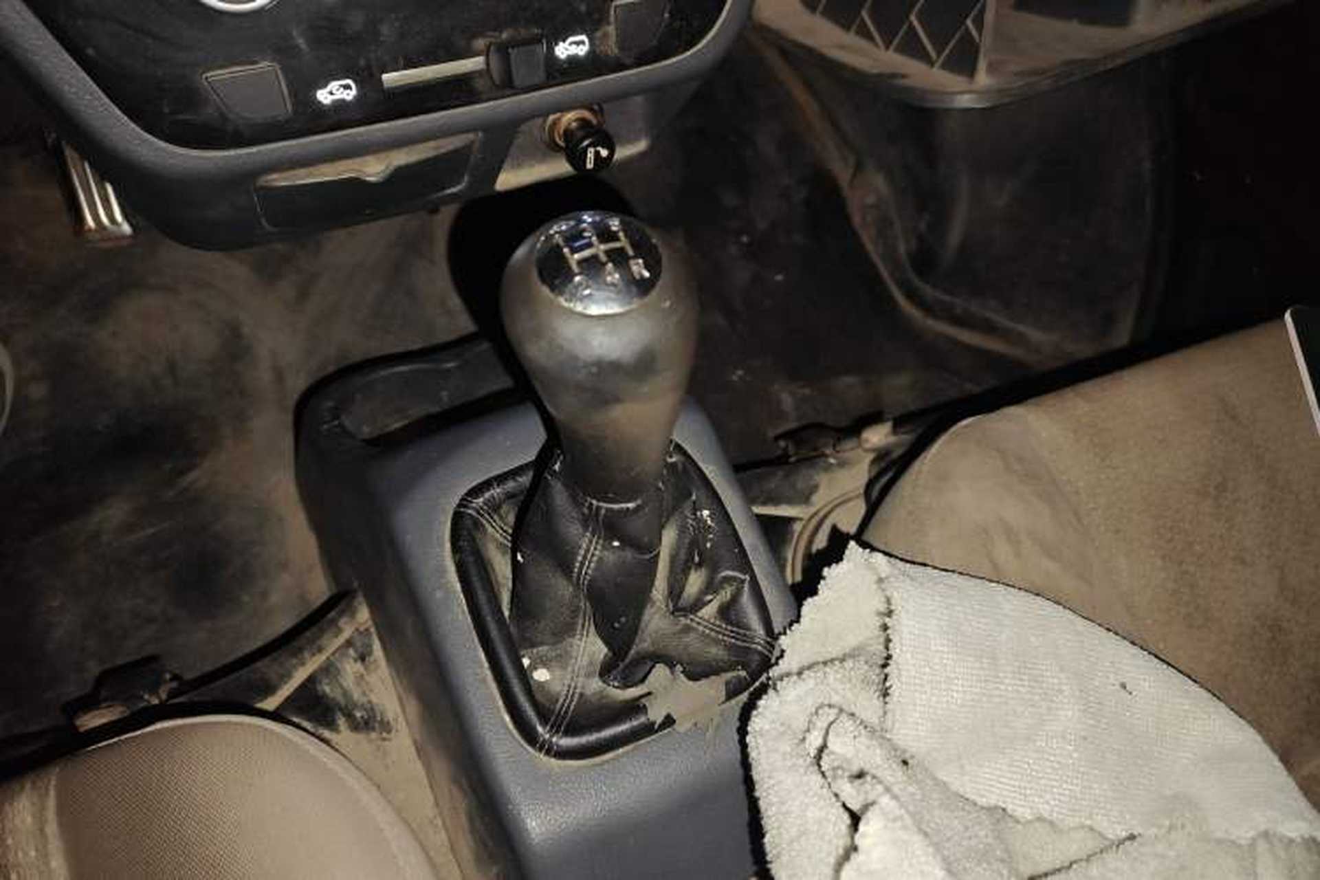 Used Jinbei Hiace X30 2016 1.3L Van Standard Edition DLCG12 Gear Lever