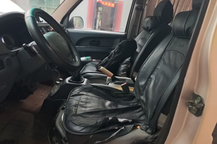 Used Jinbei Hiace X30 2016 1.3L Van Comfort Edition DLCG12 Left Front Seat