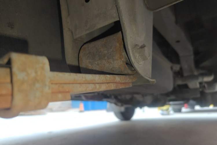 Used Jinbei Hiace X30 2016 1.3L Van Standard Edition DLCG12 Chassis Rear Right