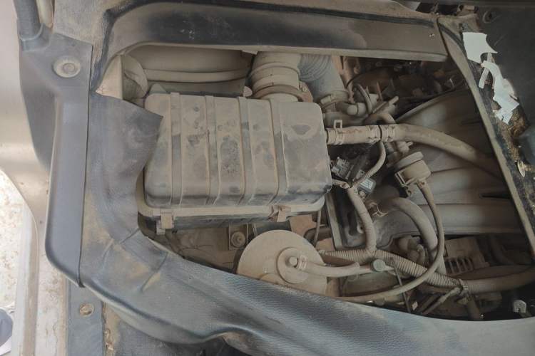 Used Jinbei Hiace X30 2016 1.3L Van Standard Edition DLCG12 Engine Bay Right