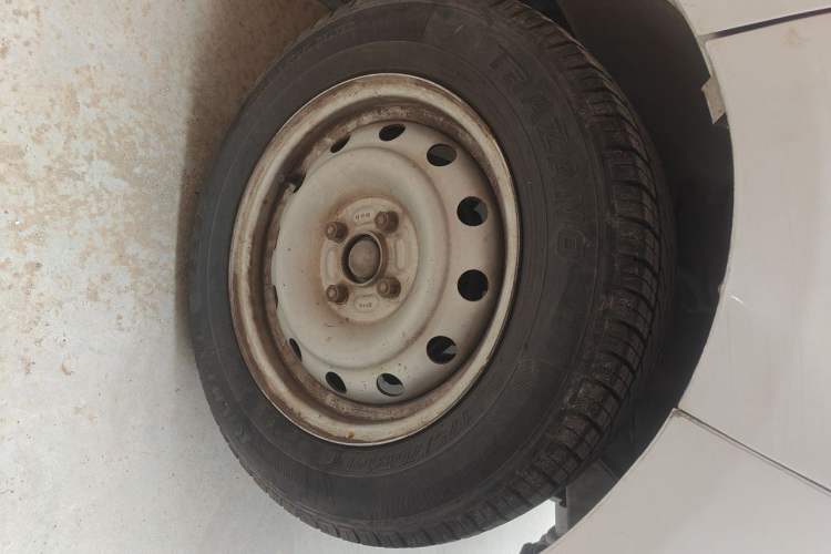 Used Jinbei Hiace X30 2016 1.3L Van Standard Edition DLCG12 Right Front Wheel Hub