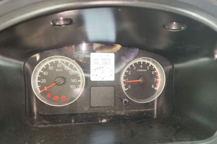 Used Jinbei Hiace X30 2016 1.3L Van Comfort Edition DLCG12 Odometer Close Up