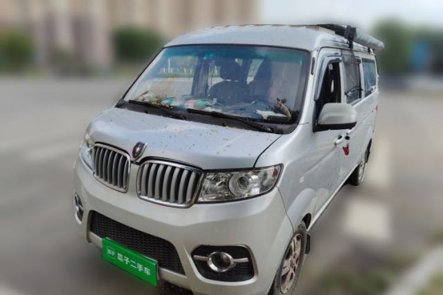 Jinbei Hiace X30 2017 Golden Cup, Little Sea Lion X30 manual 1.3 usado